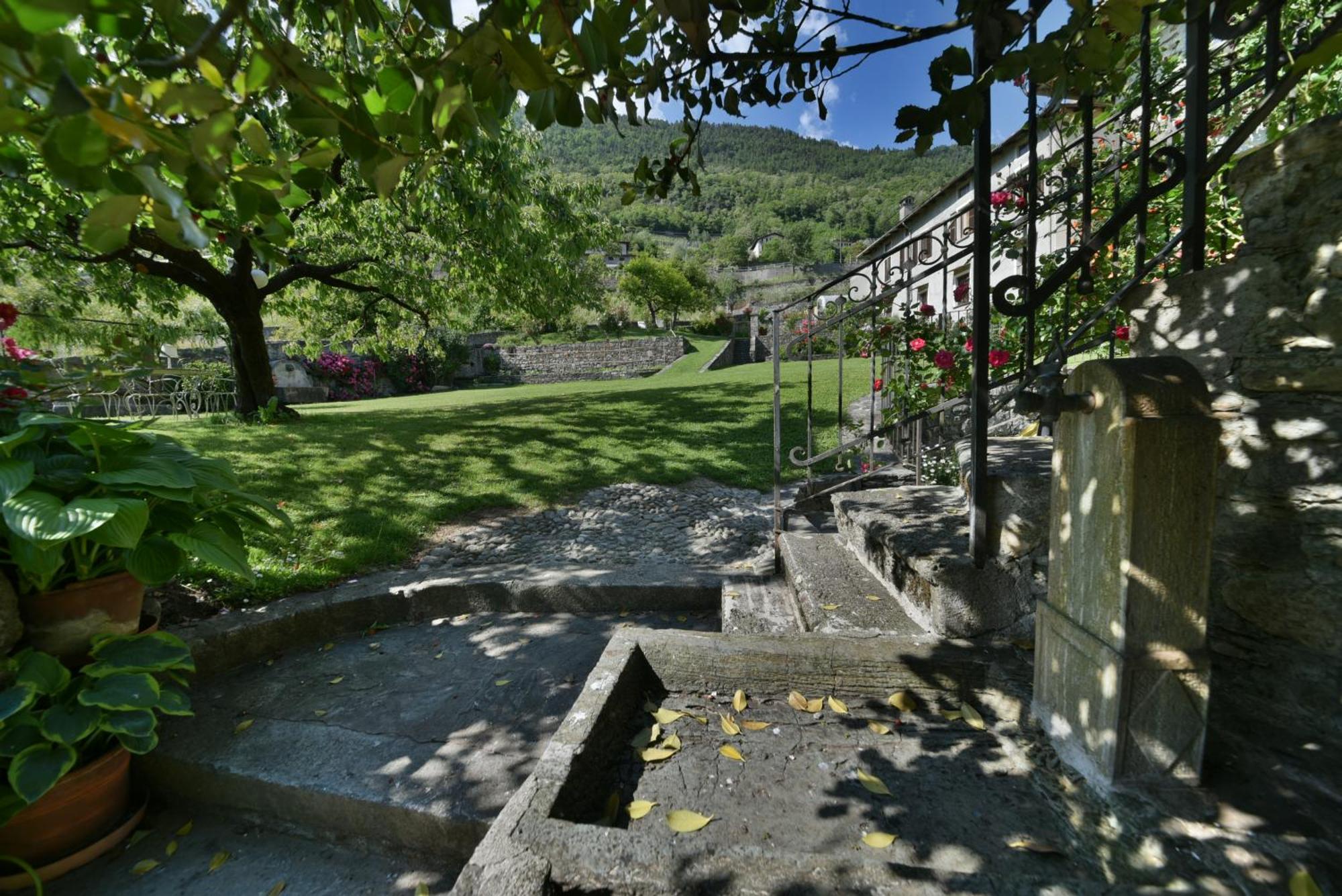 Piano Nobile Al Roseto Del Drago Villa San Bernardo  Luaran gambar